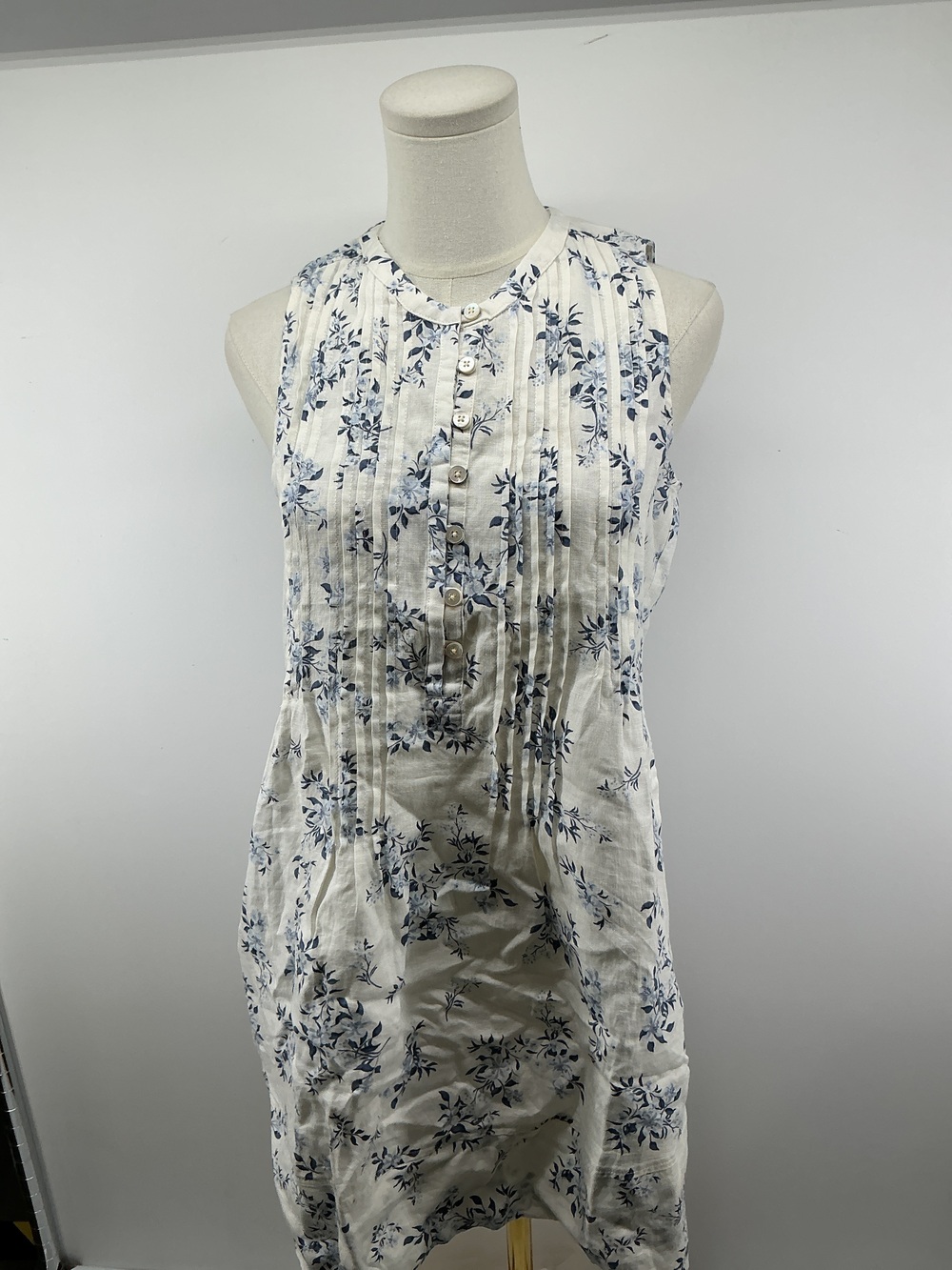 100% European Linen Sleeveless Swing Dress
